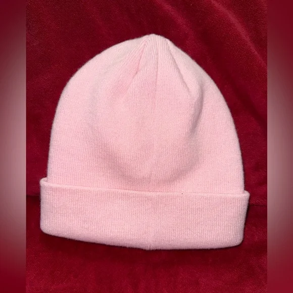 PLAYBOY Peekaboo Bunny Soft Pink Knit Beanie- NWT - Picture 3 of 3